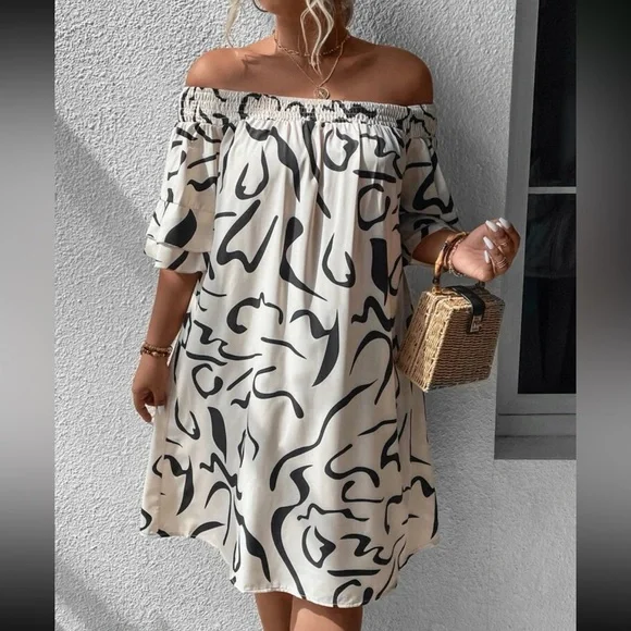 Boho plus size off shoulder flounce sleeve dress - Picture 2 of 12